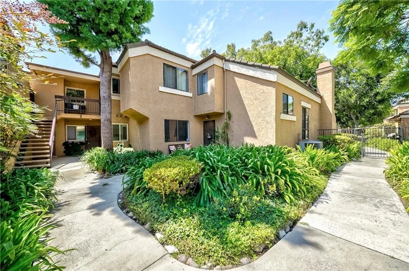16911 Eastlake LN 88, Huntington Beach, CA 92647