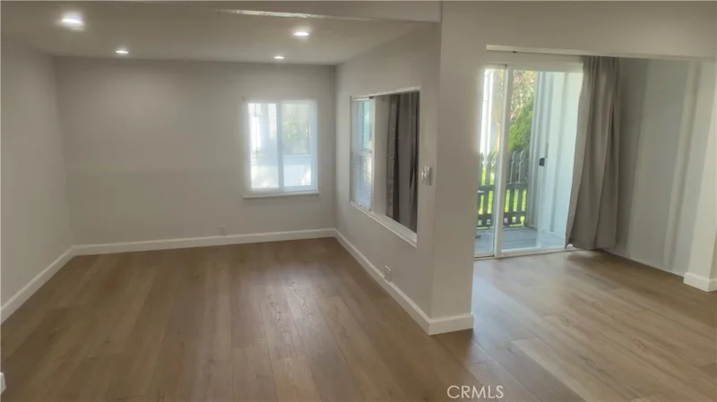 16922 Pacific Coast 176, Huntington Beach, CA 92649