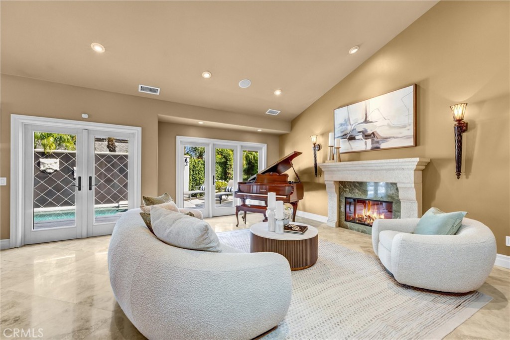 Formal living room - 16931 Fairfield, Huntington Beach CA 92649 - photo 7