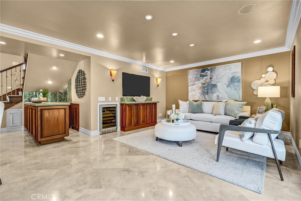 Family Room - 16931 Fairfield, Huntington Beach CA 92649 - photo 14