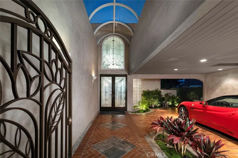 17022 Marinabay Drive, Huntington Beach
