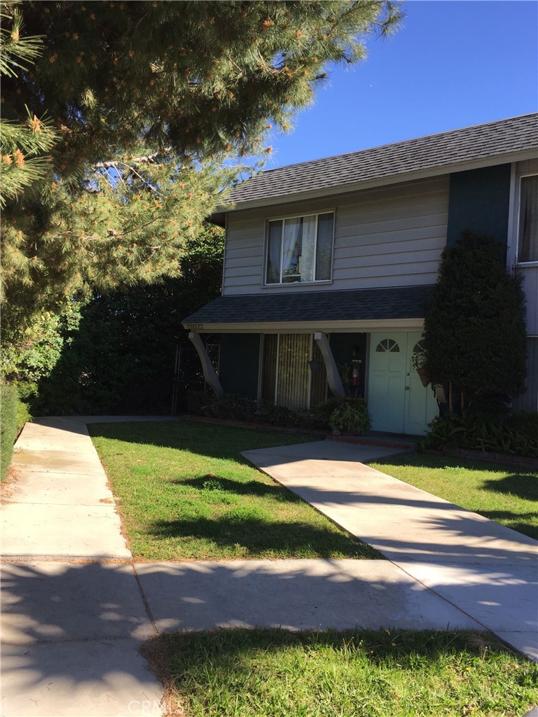 17022 Sandra Lee Lane 4, Huntington Beach CA 92649 - photo 1