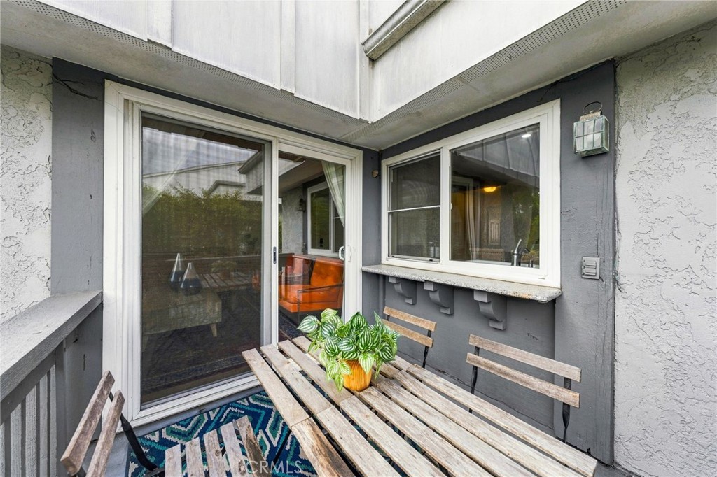 17042 Pacific Coast Highway 201, Huntington Beach CA 92649 - photo 14