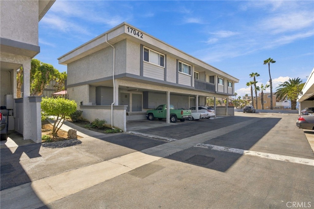Reserved carport space - 17042 Pacific Coast Highway 201, Huntington Beach CA 92649 - photo 22