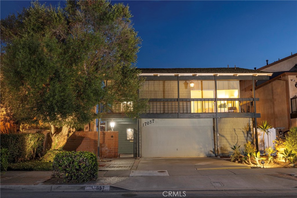 17057 Edgewater, Huntington Beach CA 92649 - photo 1