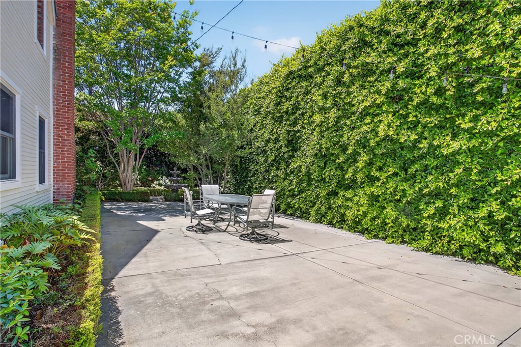 17066 Palmdale, Huntington Beach CA 92647 - photo 9