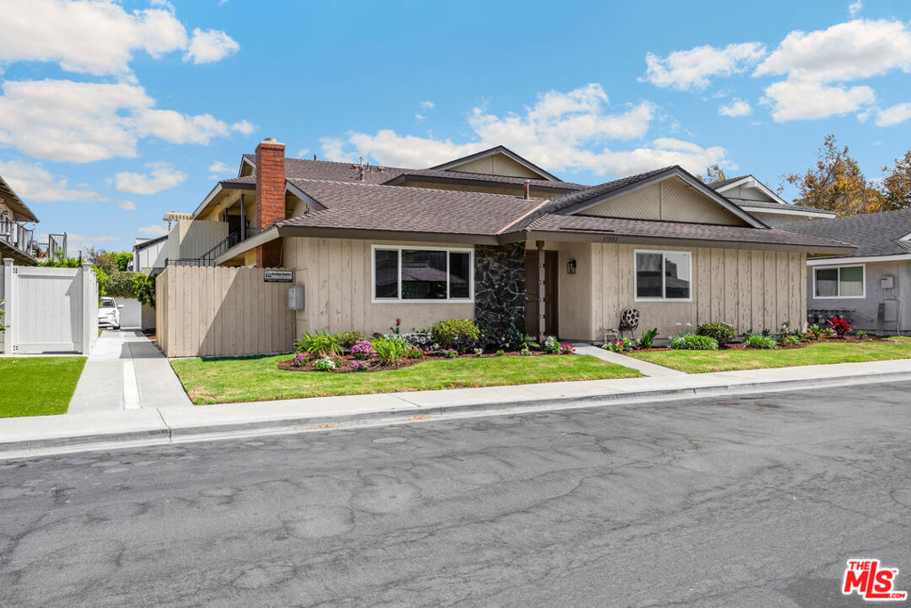 17082 Evergreen Circle, Huntington Beach CA 92647 - photo 1