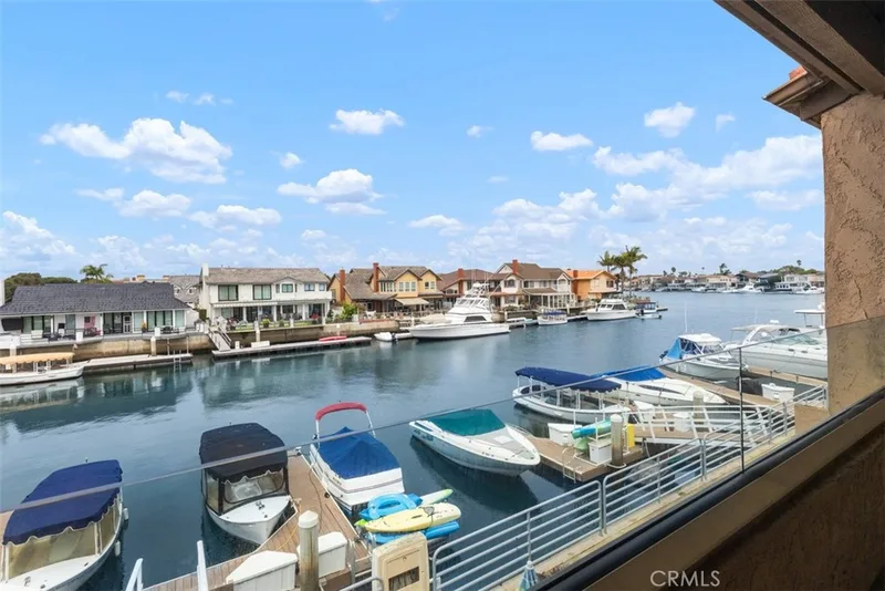 17086 Bluewater Lane 127, Huntington Beach, CA 92649