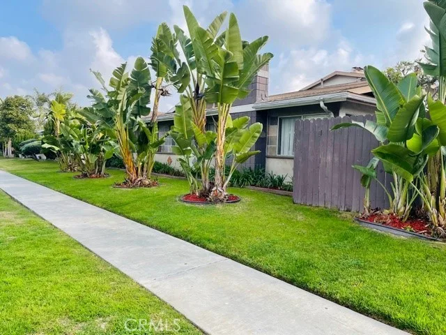 17092 Emerald 4, Huntington Beach, CA 92647