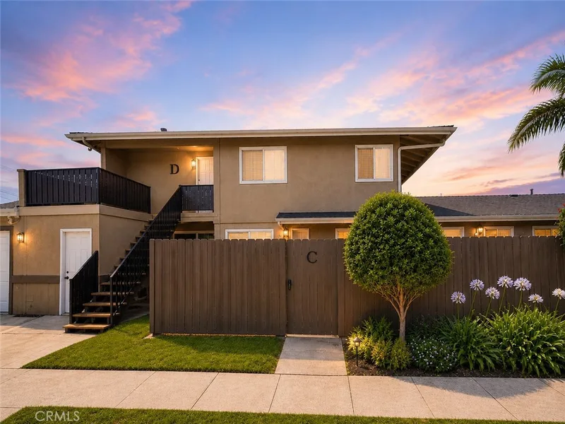 17092 Emerald 4, Huntington Beach, CA 92647