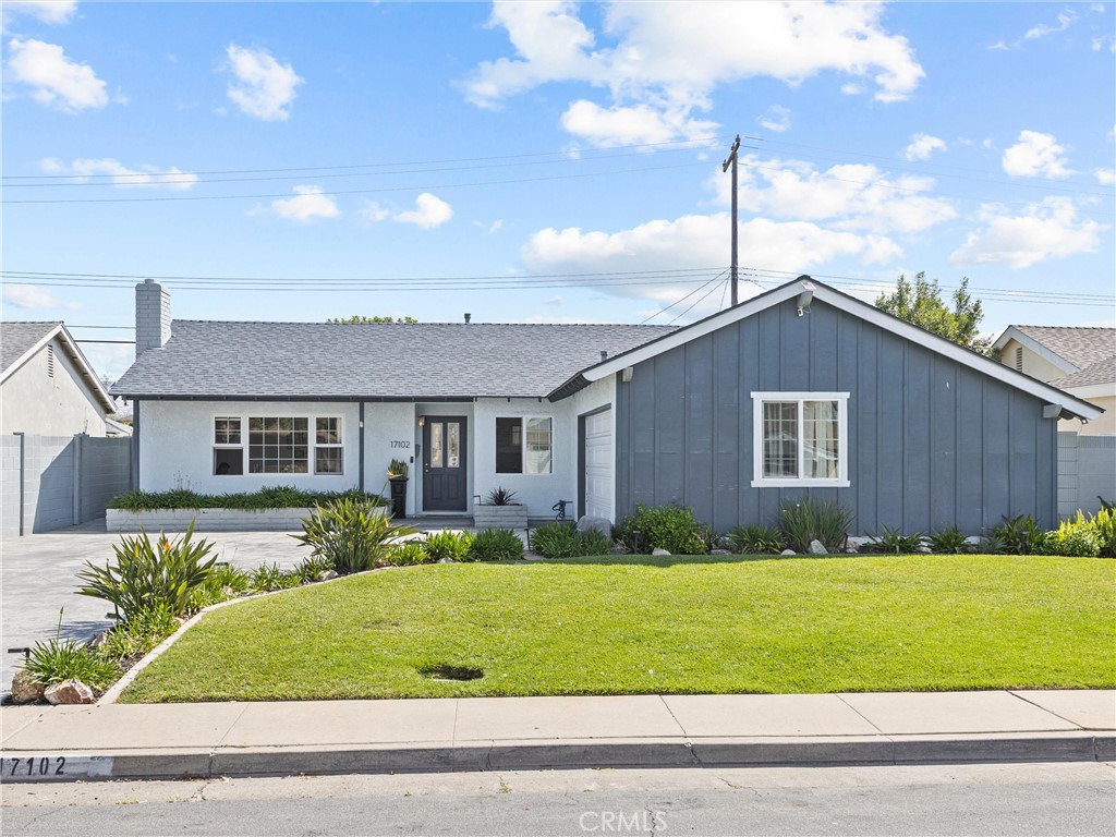 17102 Kampen Lane, Huntington Beach CA 92647 - photo 1