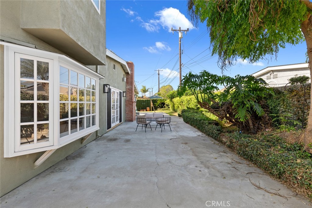 17131 Autumn, Huntington Beach CA 92647 - photo 1