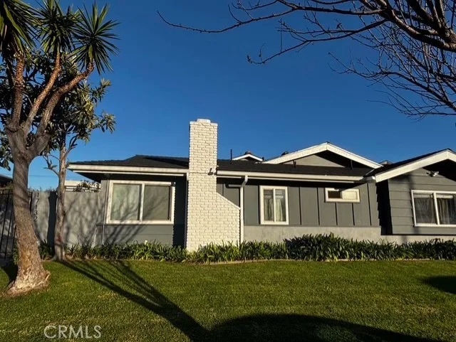17132 Emerald D, Huntington Beach, CA 92647
