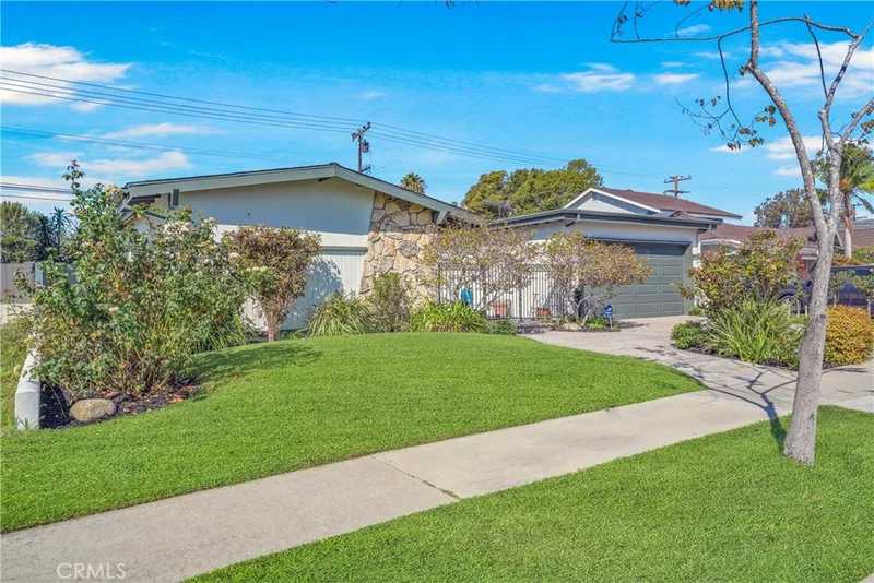 17151 Treehaven, Huntington Beach