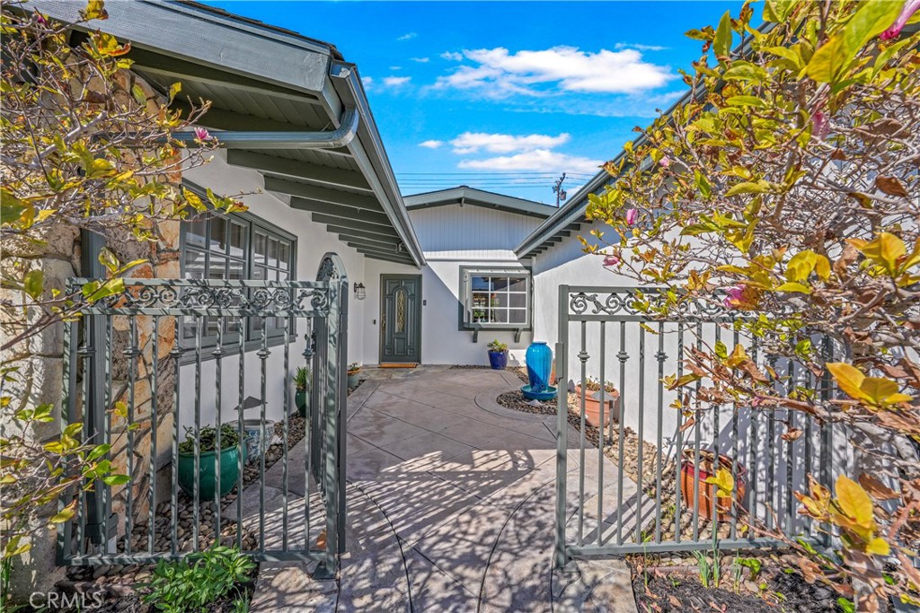 17151 Treehaven, Huntington Beach CA 92647 - photo 3