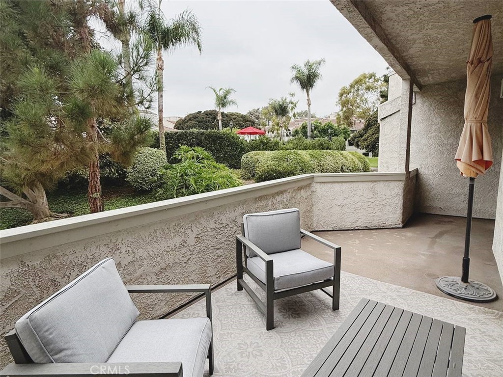 balcony - 17191 Corbina Lane 102, Huntington Beach CA 92649 - photo 24