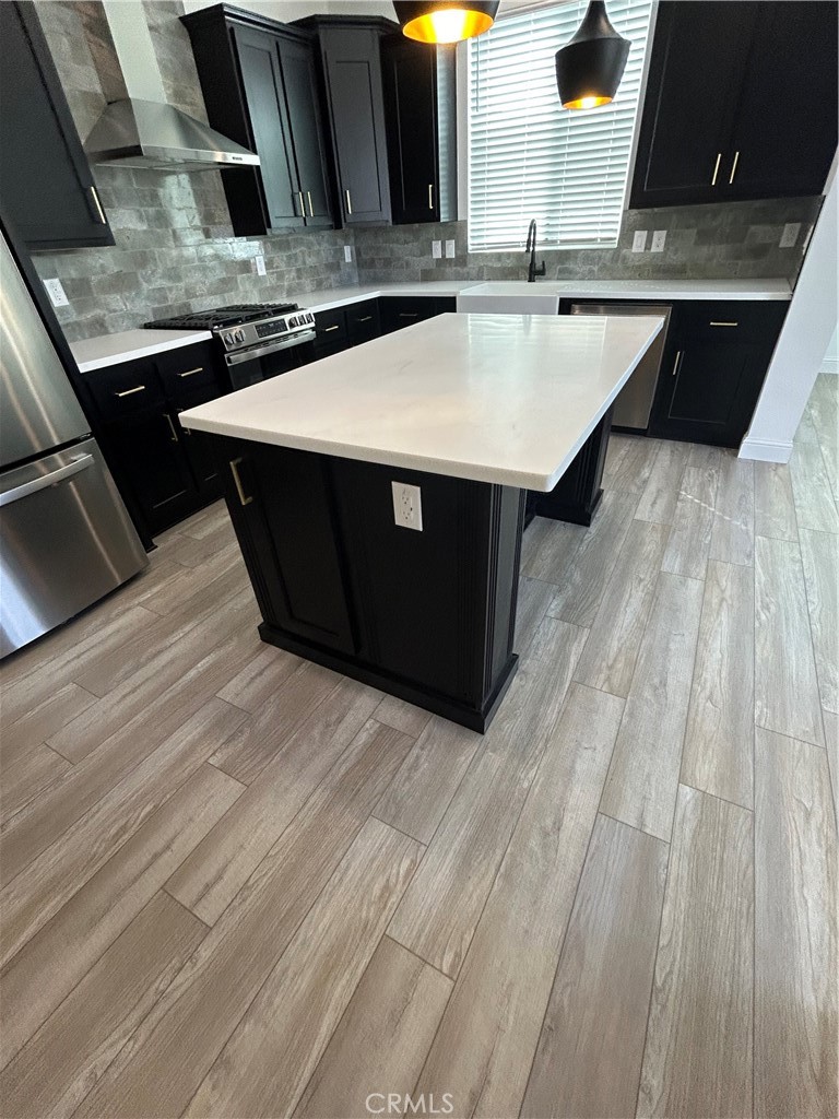 kithen island - 17261 Gothard Street 13, Huntington Beach CA 92647 - photo 9