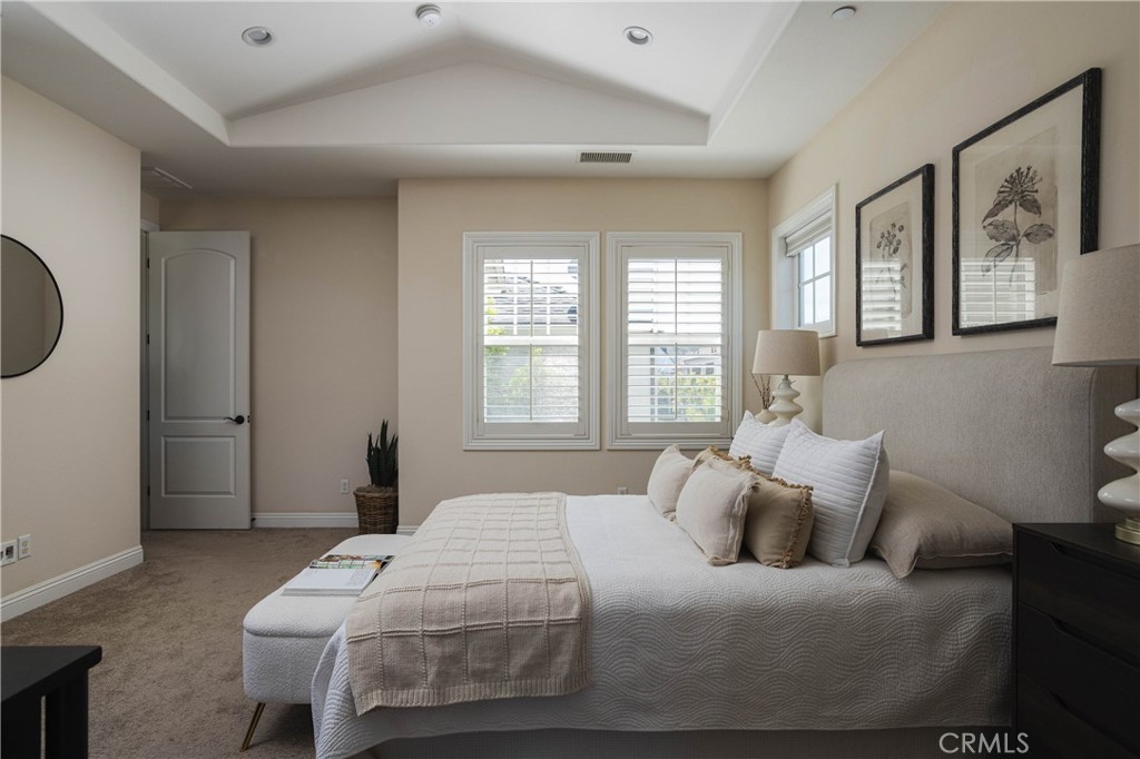 17281 Osterville Lane, Huntington Beach CA 92649 - photo 21