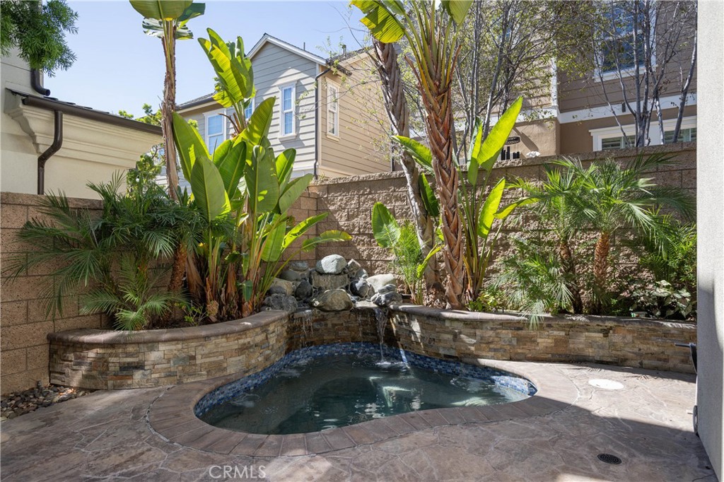 17281 Osterville Lane, Huntington Beach CA 92649 - photo 27