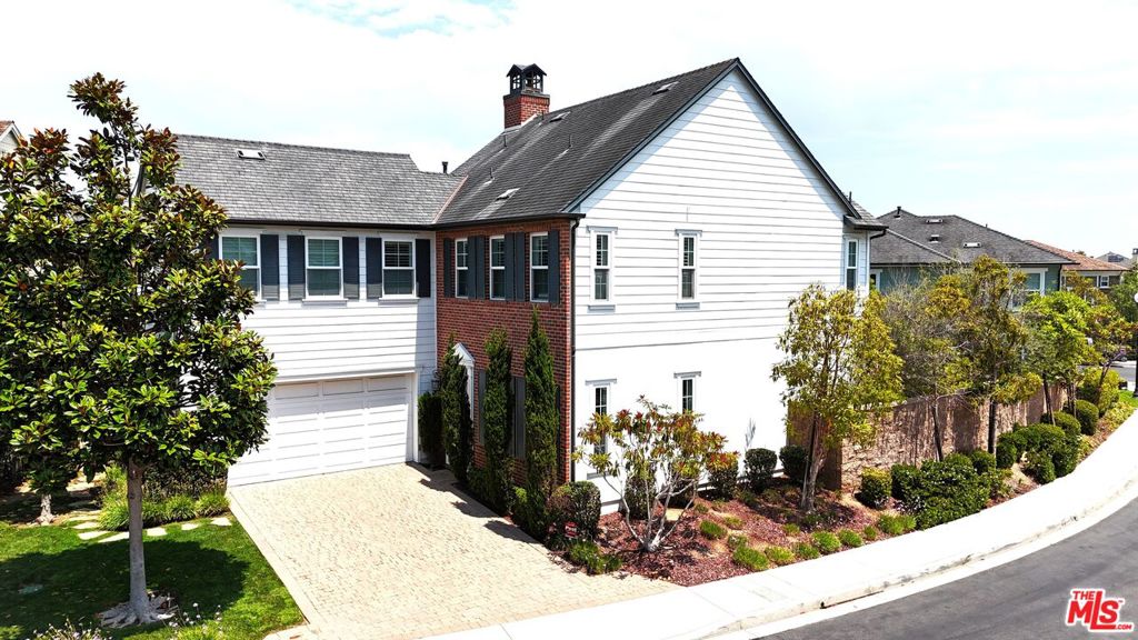 17322 Wareham Lane, Huntington Beach CA 92649 - photo 1