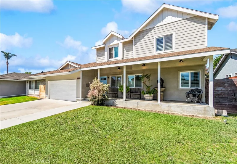17327 Apel Lane, Huntington Beach