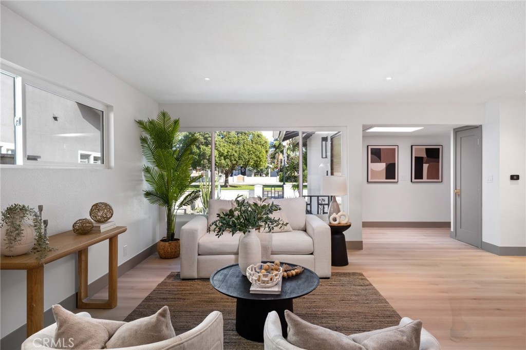 1735 Main, Huntington Beach CA 92648 - photo 9