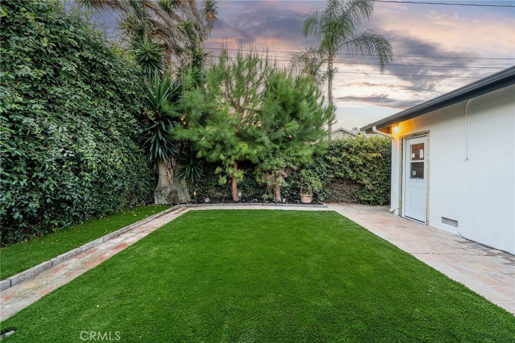 1735 Main, Huntington Beach CA 92648 - photo 38