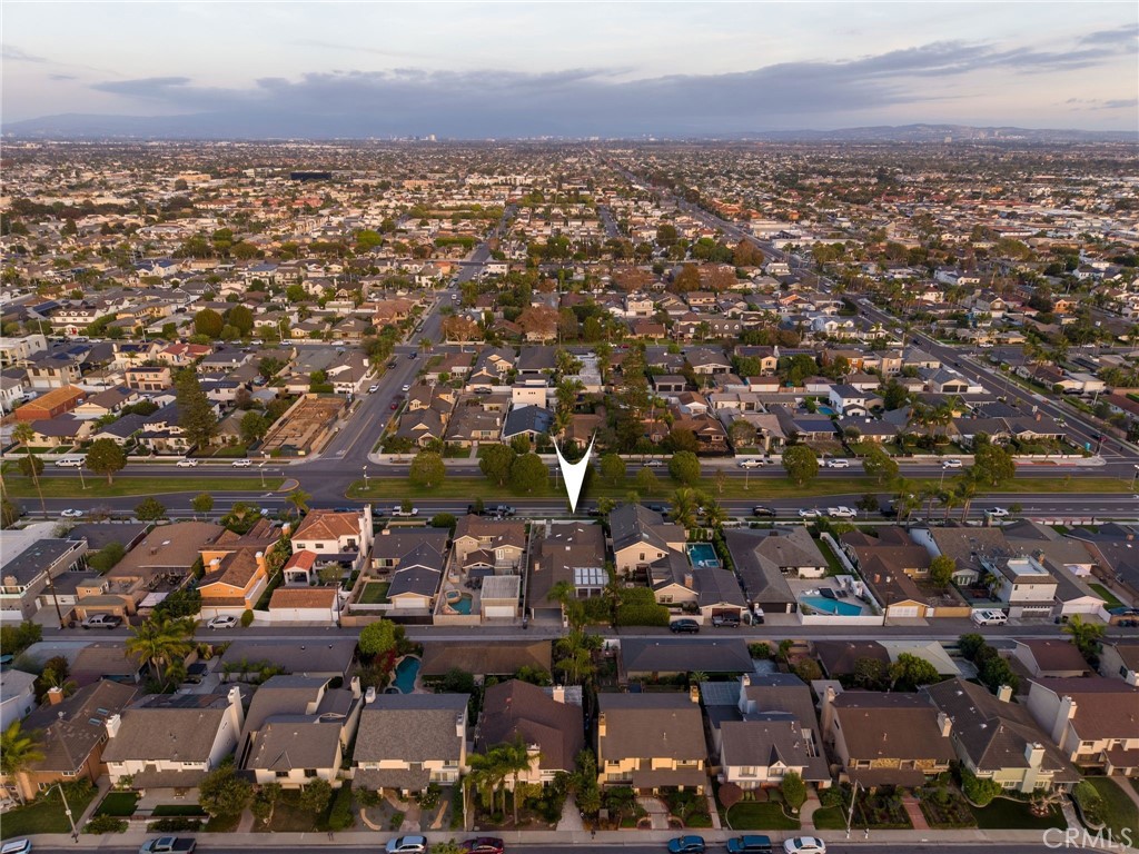1735 Main, Huntington Beach CA 92648 - photo 45