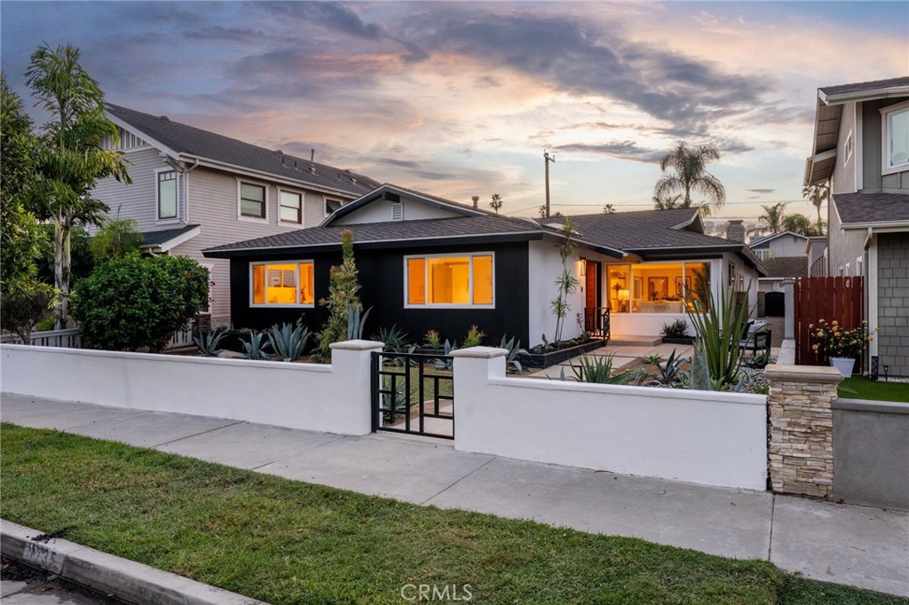 1735 Main, Huntington Beach CA 92648 - photo 47
