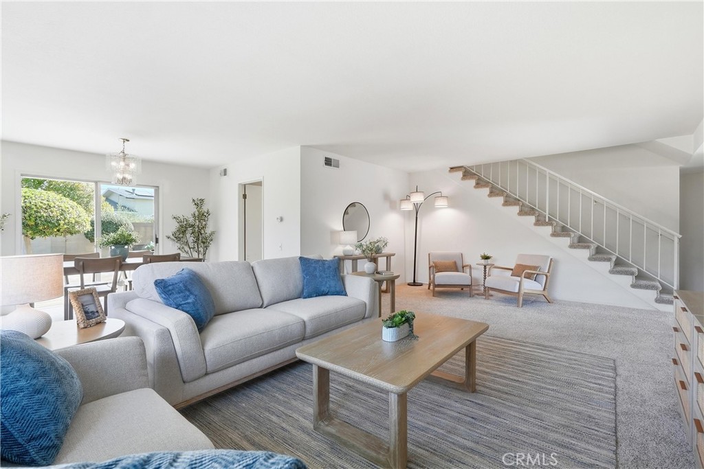 17372 Mira Loma Circle, Huntington Beach CA 92647 - photo 12