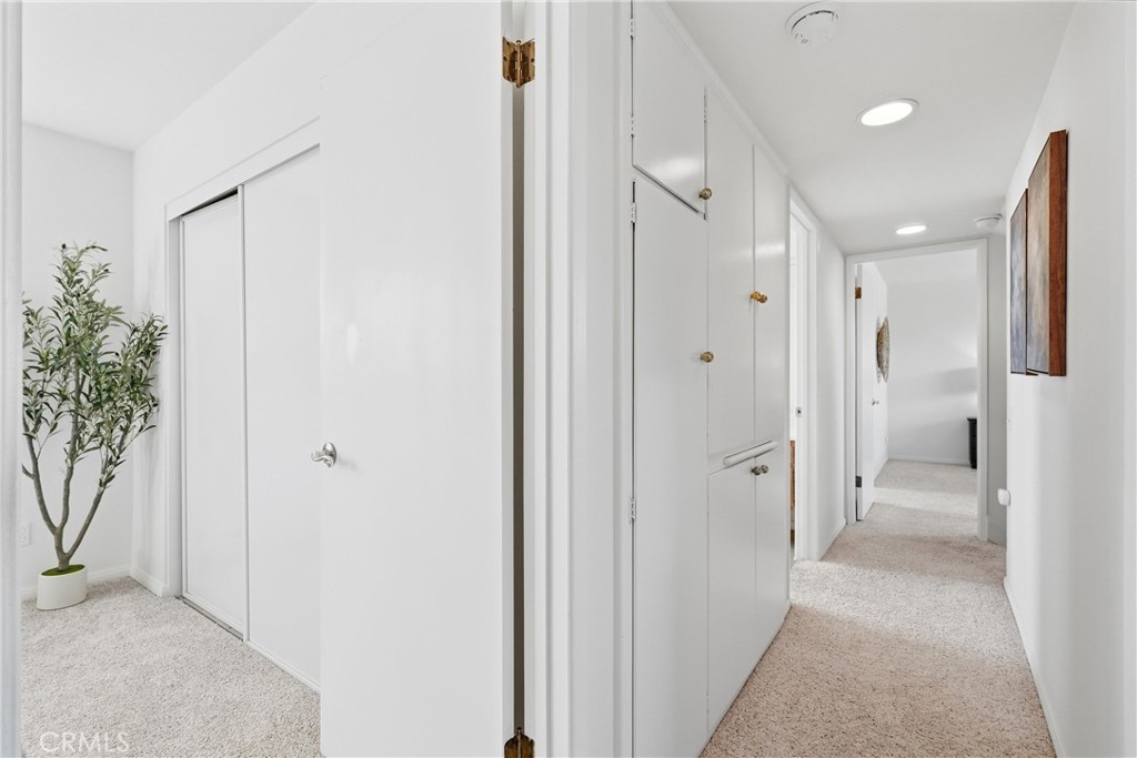 17372 Mira Loma Circle, Huntington Beach CA 92647 - photo 32