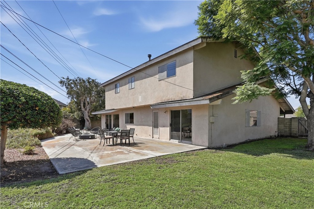 17372 Mira Loma Circle, Huntington Beach CA 92647 - photo 44