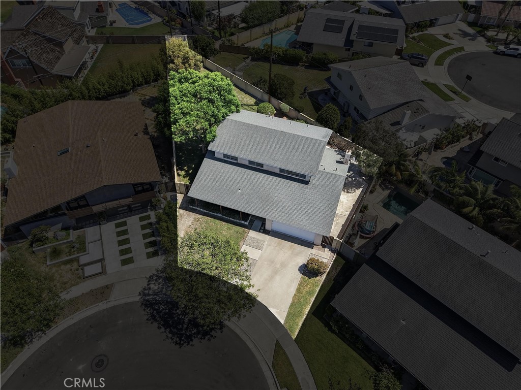 17372 Mira Loma Circle, Huntington Beach CA 92647 - photo 49
