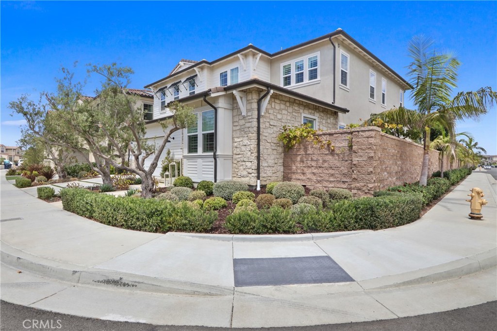 17382 Burrows, Huntington Beach CA 92649 - photo 3