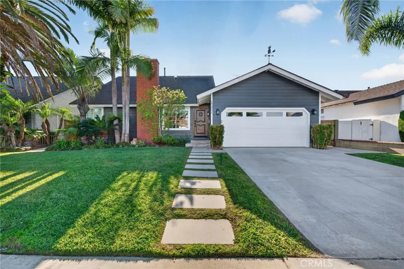 17391 Forbes Lane, Huntington Beach, CA 92649