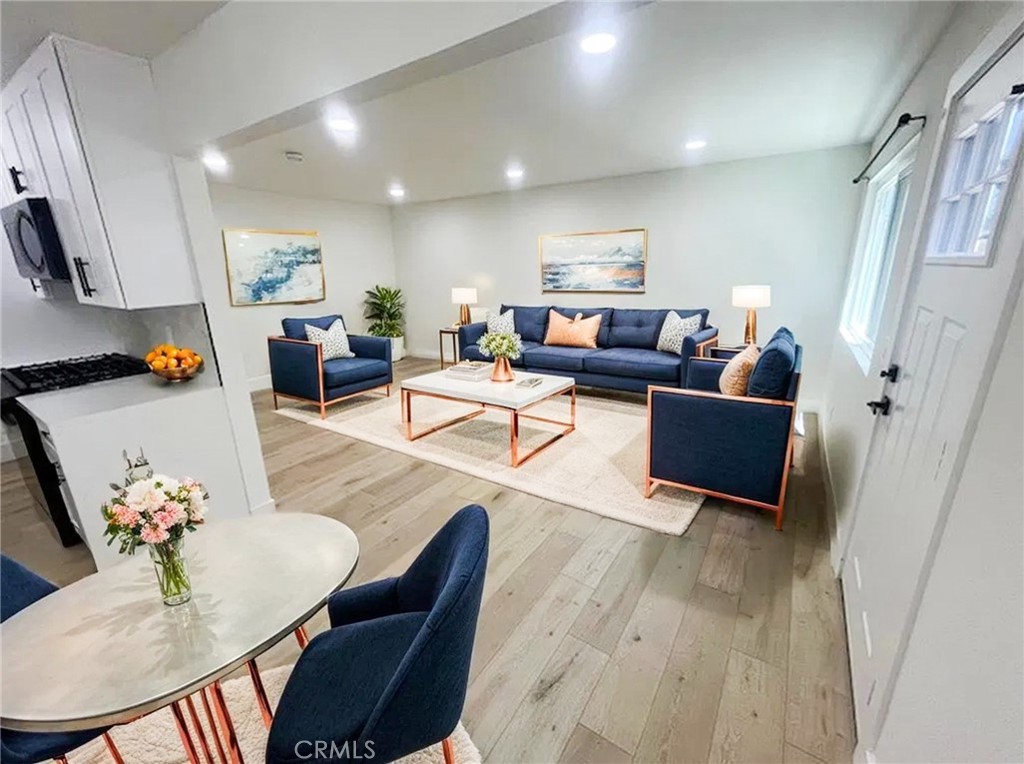 17412 Dairyview Circle, Huntington Beach CA 92647 - photo 9