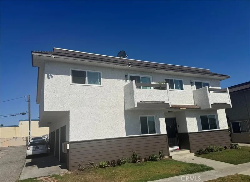 17422 Keelson 3, Huntington Beach