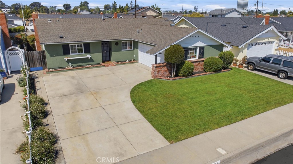 17441 Jefferson Lane, Huntington Beach CA 92647 - photo 1