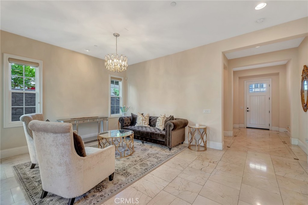 17441 Suffolk Lane, Huntington Beach CA 92649 - photo 3