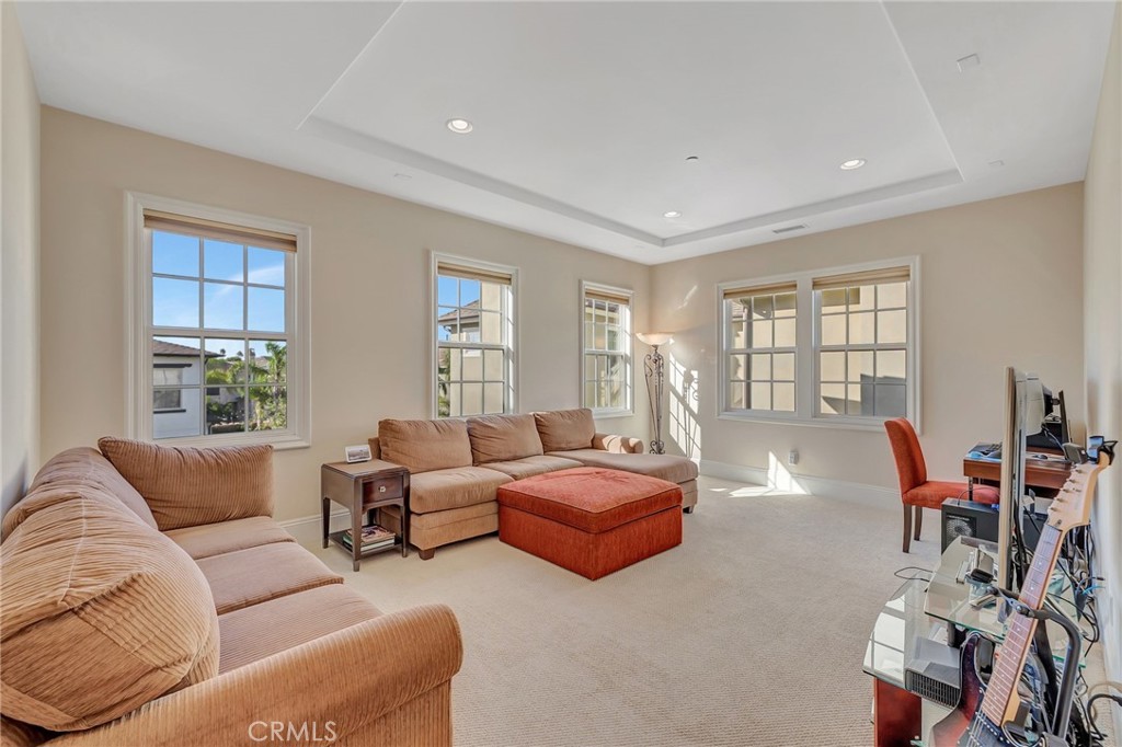 17441 Suffolk Lane, Huntington Beach CA 92649 - photo 26