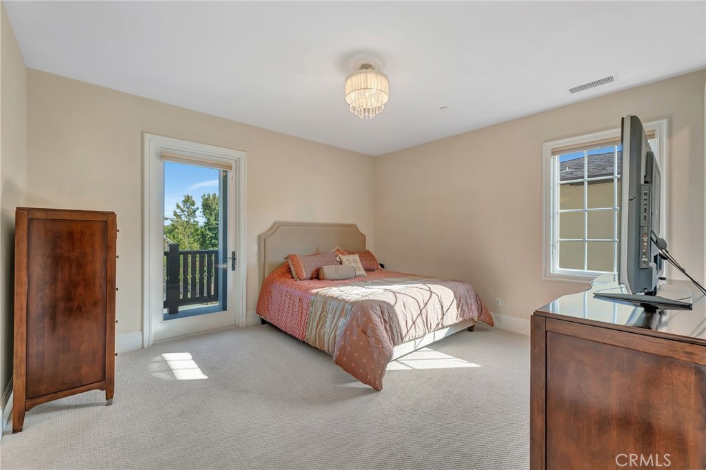 17441 Suffolk Lane, Huntington Beach CA 92649 - photo 35