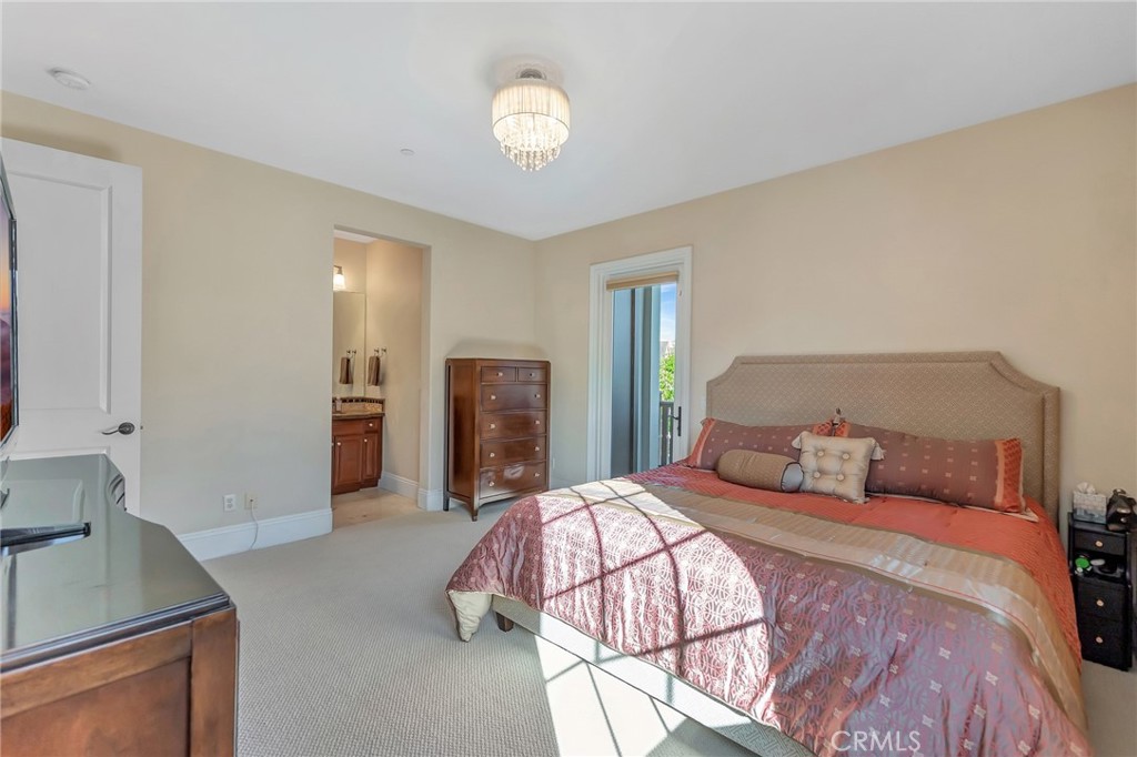 17441 Suffolk Lane, Huntington Beach CA 92649 - photo 36