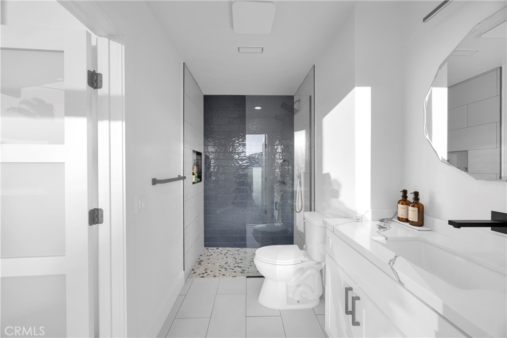 17451 Avalon, Huntington Beach CA 92647 - photo 29