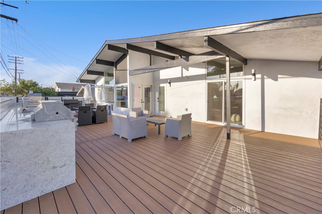 17451 Avalon, Huntington Beach CA 92647 - photo 52