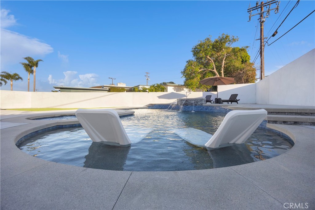 17451 Avalon, Huntington Beach CA 92647 - photo 56