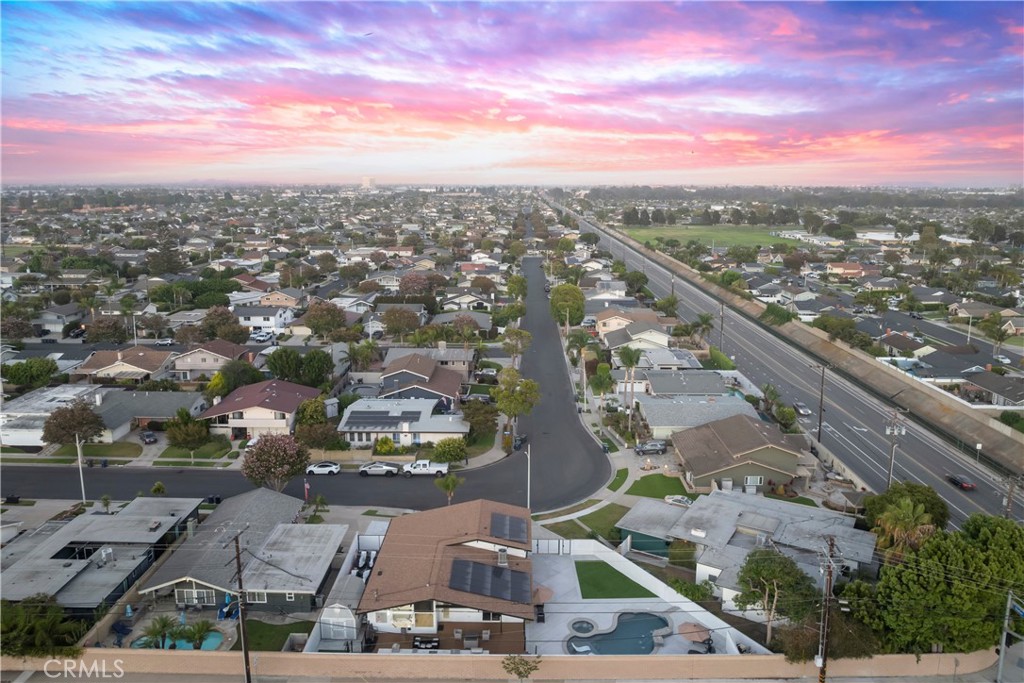17451 Avalon, Huntington Beach CA 92647 - photo 71