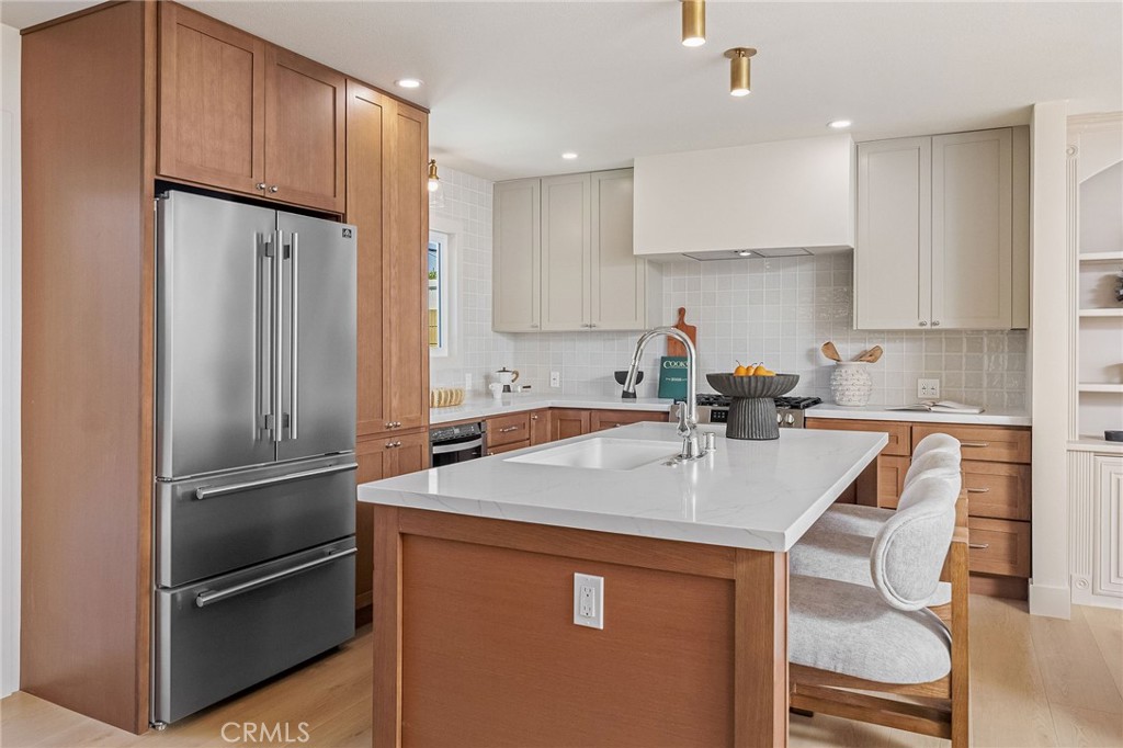 17571 Wrightwood, Huntington Beach CA 92649 - photo 8