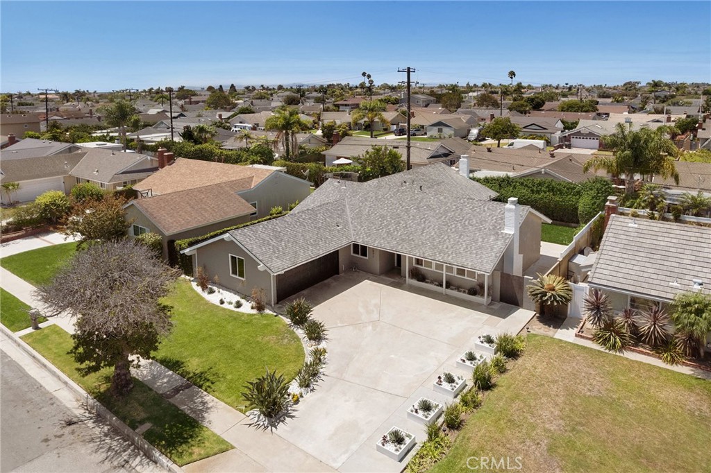 17571 Wrightwood, Huntington Beach CA 92649 - photo 26