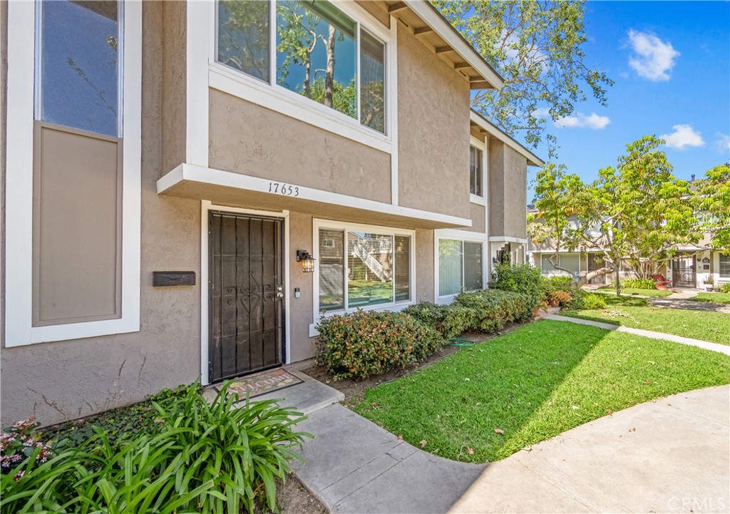 17653 Brittany Lane 91, Huntington Beach CA 92647 - photo 1