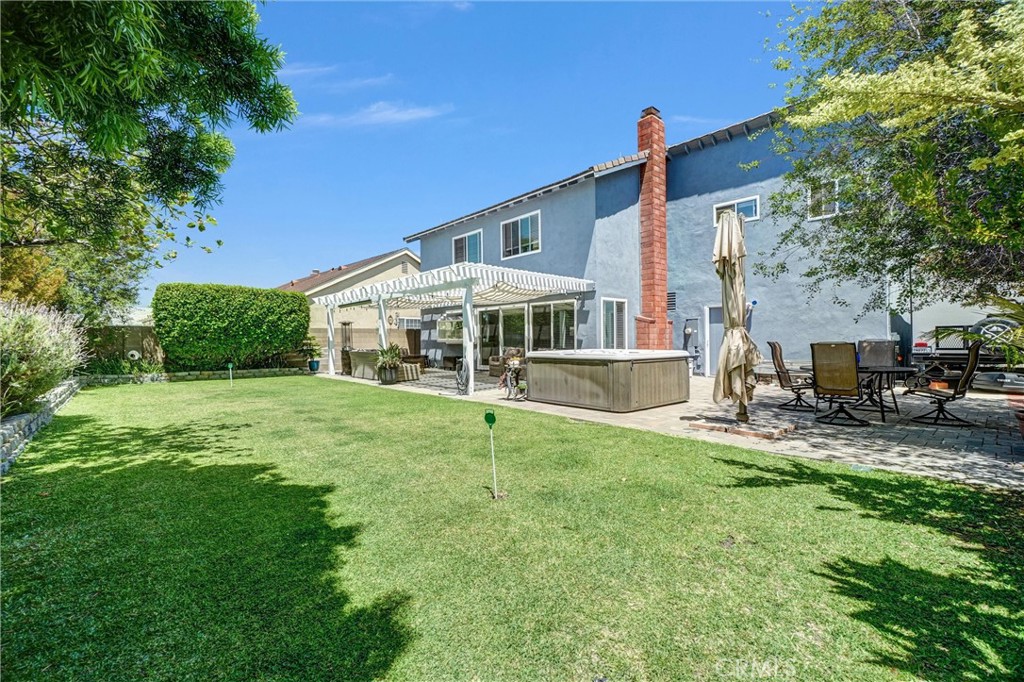 17661 Falkirk, Huntington Beach CA 92649 - photo 22